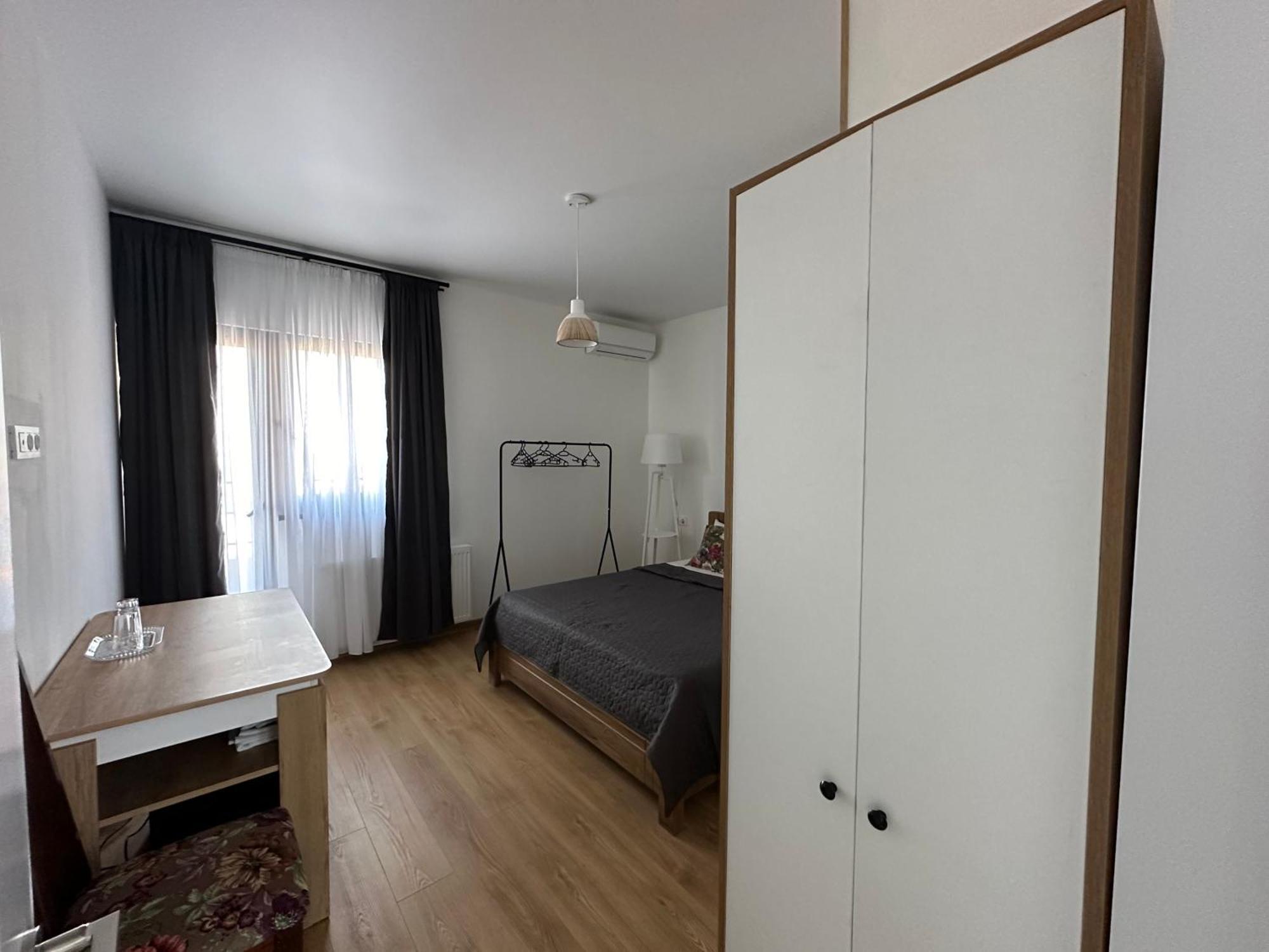 Hotel Home Тбилиси Екстериор снимка