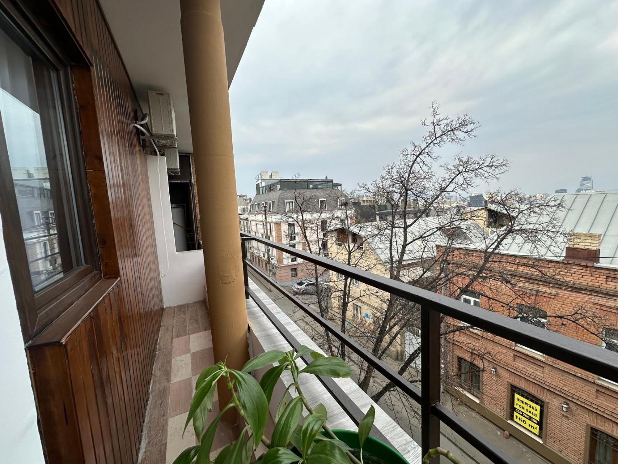 Hotel Home Тбилиси Екстериор снимка