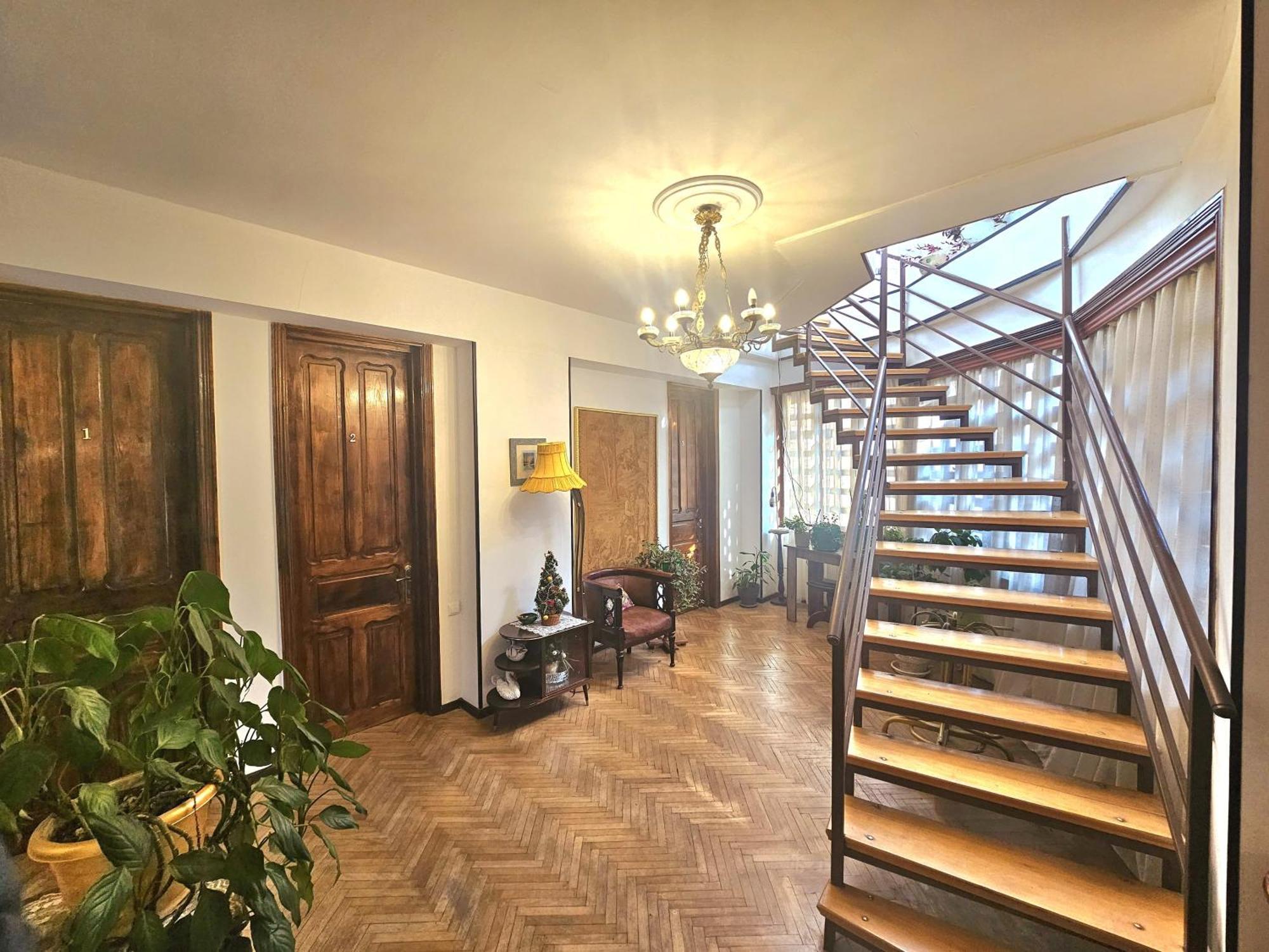 Hotel Home Тбилиси Екстериор снимка
