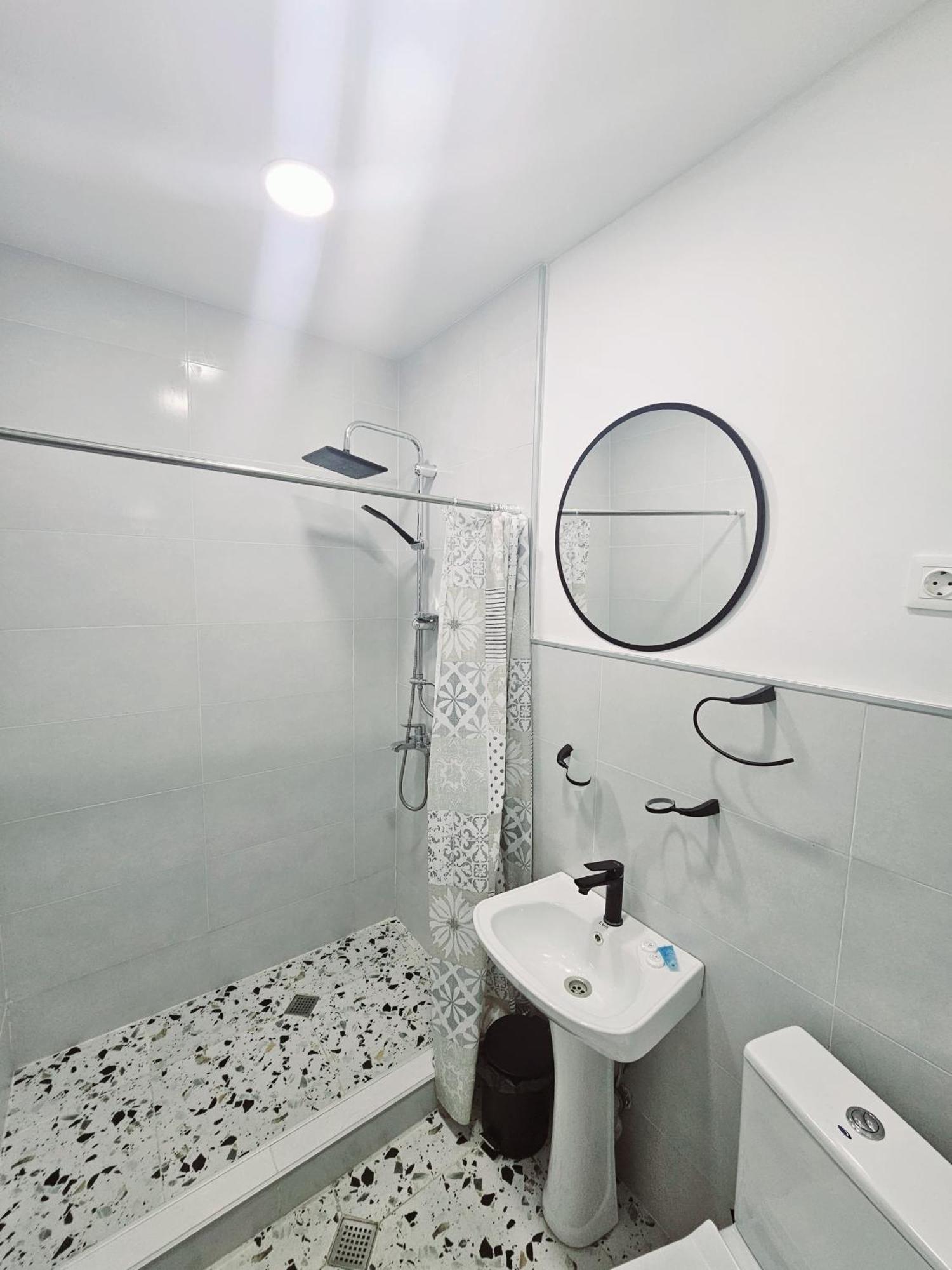 Hotel Home Тбилиси Екстериор снимка